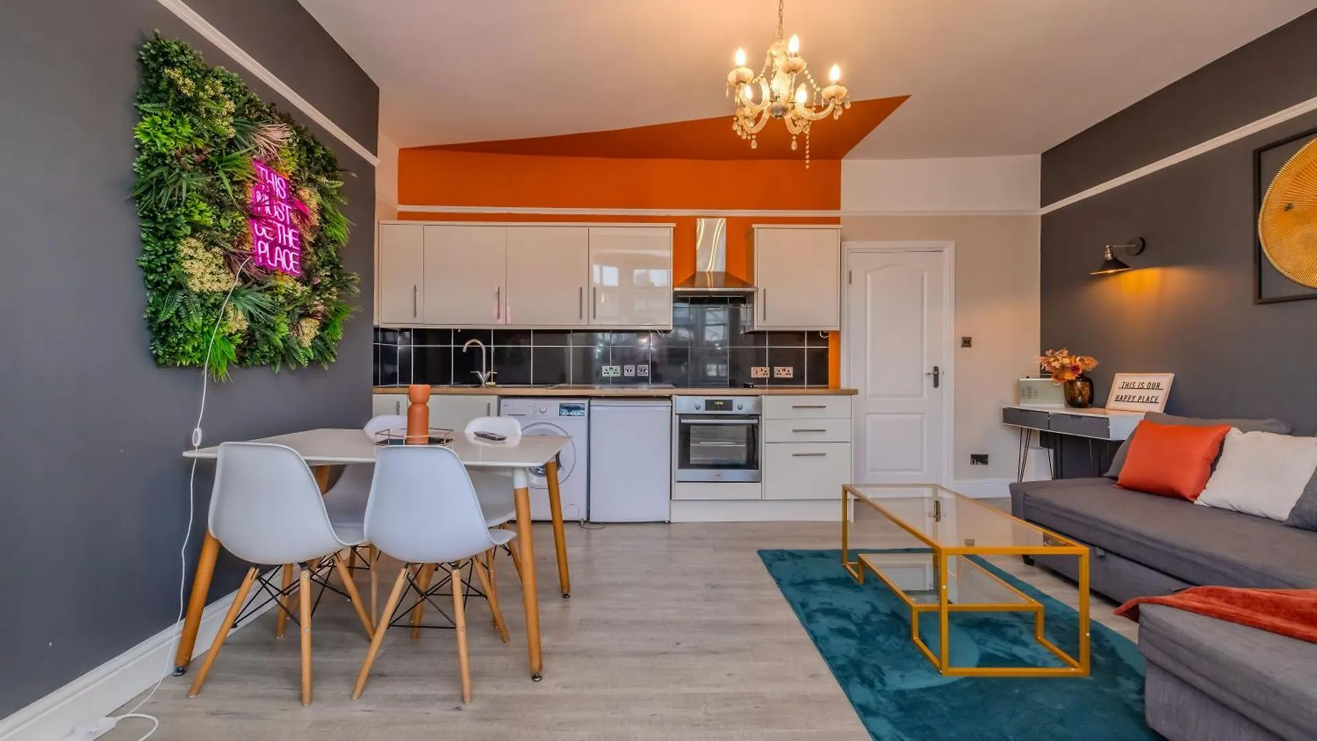 Amazing 2 Bedroom Flat Next To Brighton Beach Sleep 6 0*,  Reino Unido